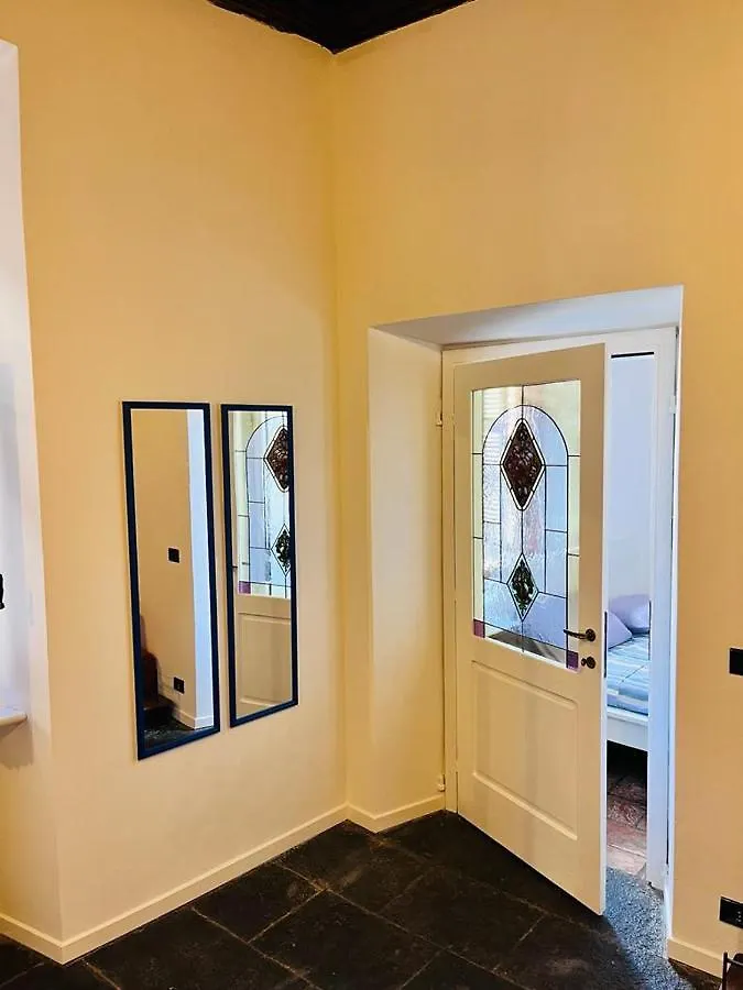 Alex Castle Apartment Gravedona