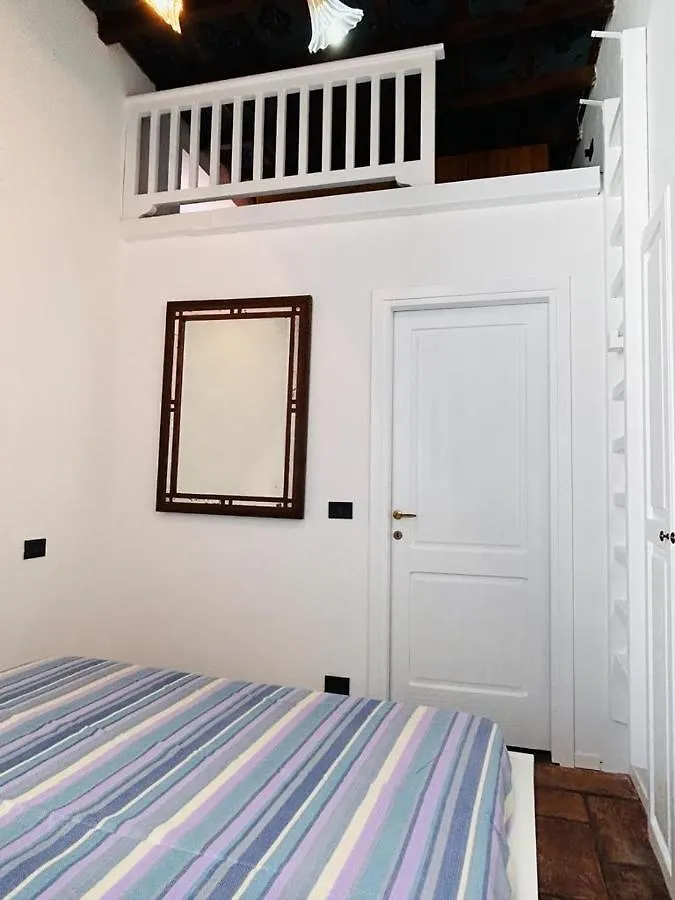 Alex Castle Apartment Gravedona Italy