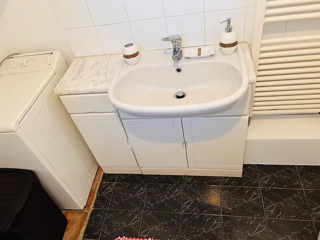 Alex Castle Apartment Gravedona Italy
